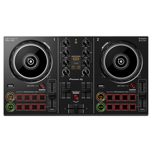 Load image into Gallery viewer, Pioneer DDJ-200 Smart DJ Controller Bundle w/ 7 Day DJ Challenge
